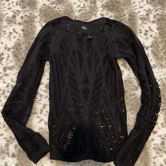 Alo yoga long sleeve - Picture 2 of 4